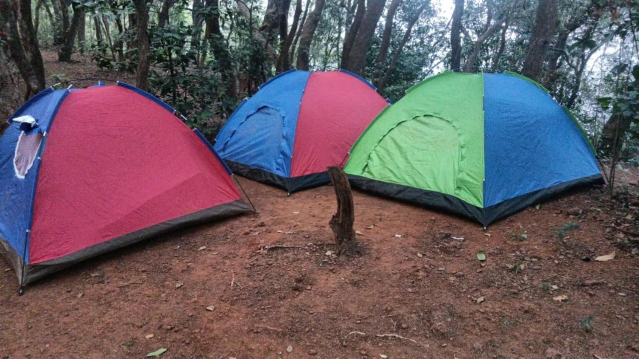 Hotel Hilltone Veg Non Veg Matheran Extérieur photo